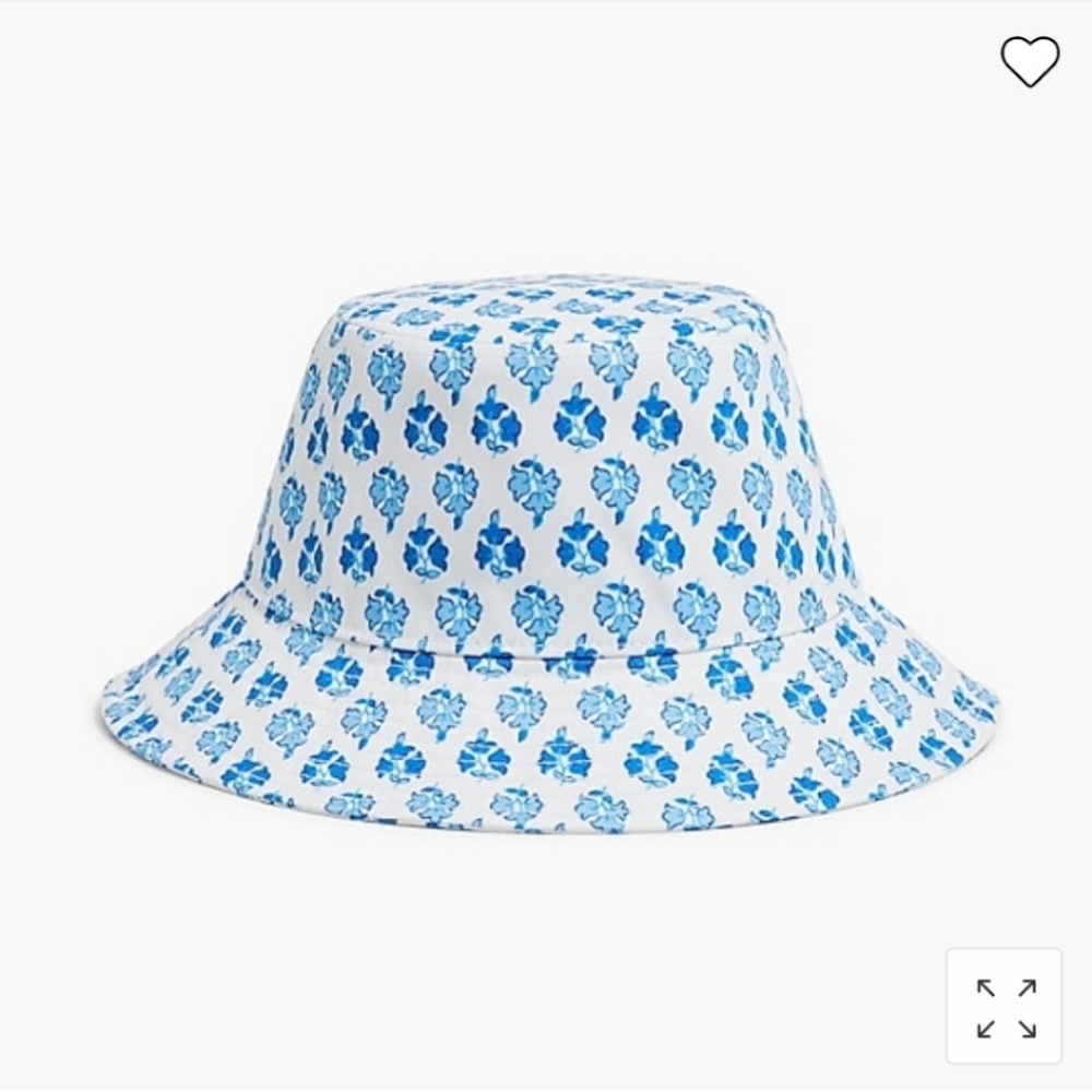 Organic cotton bucket hat